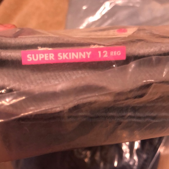 Justice Jeans - Picture 4 of 4